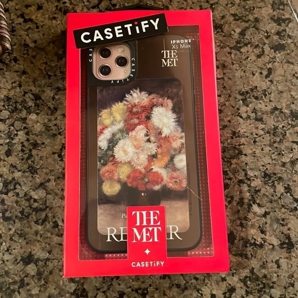 NWT Casetify THE MET Bouquet of Chrysanthemums iPhone XS Max Case